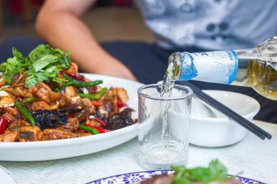 大排檔營(yíng)銷(xiāo)方案-大排檔搞活動(dòng)引流拉人氣的方法