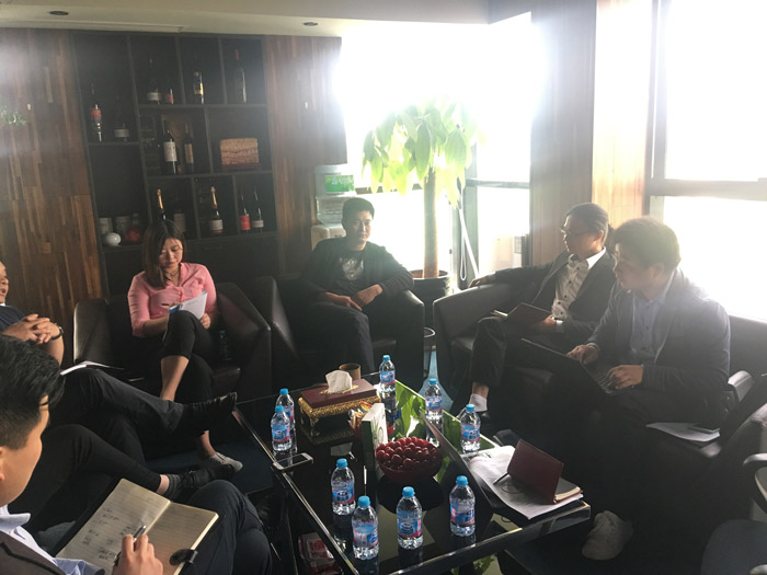 美御簽約卓碧泉化妝品品牌策劃設(shè)計